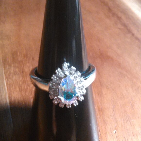 Mercury Mystic Topaz and White Zircon Sterling Silver Snowflake Ring (Size 7) - Picture 7 of 16